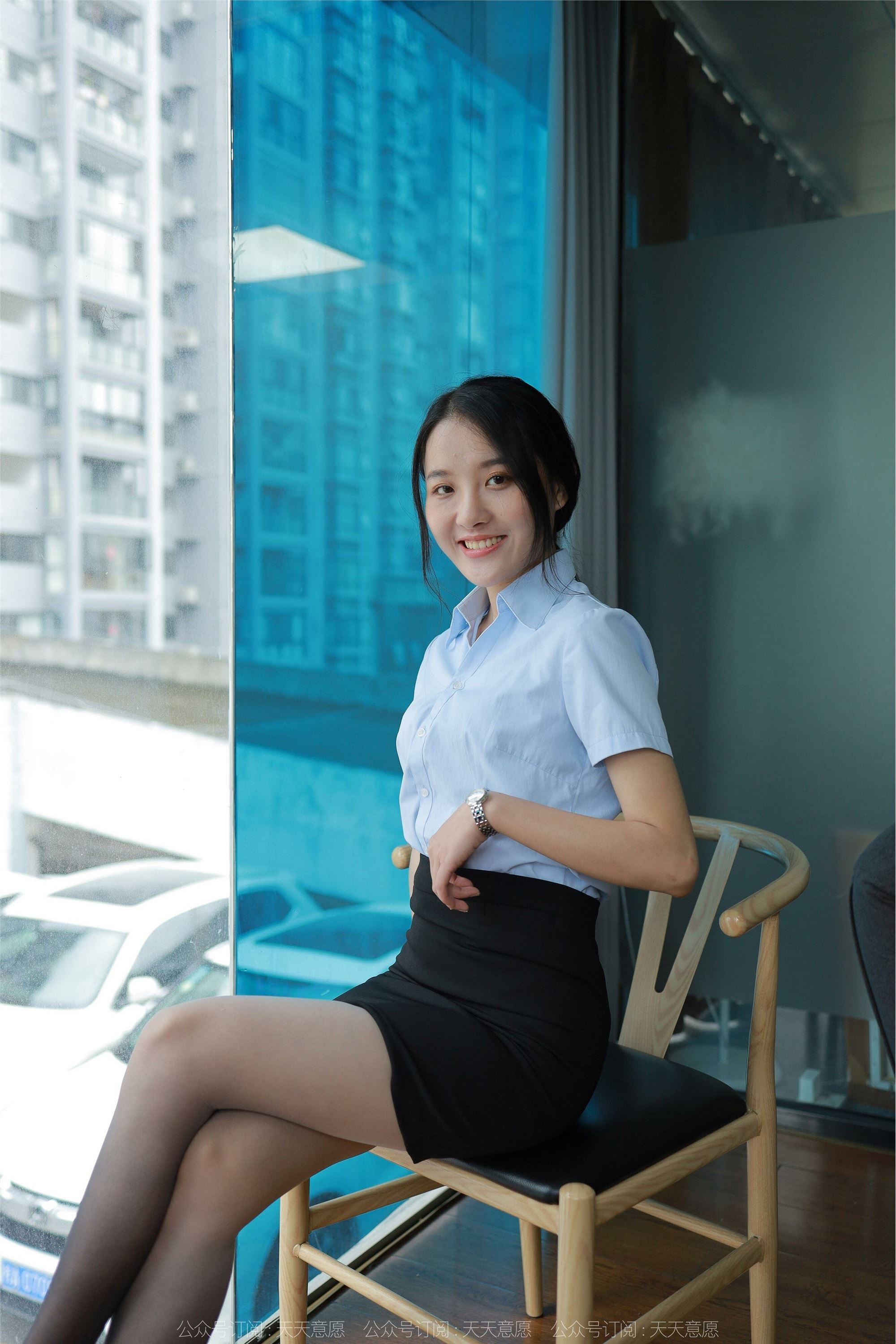 IESS异思趣向  2022.05.27 丝享家 1100：婉萍《迷人渐变丝》